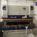 数控剪板机1台，数控伺服转塔冲床1台，数控液压.