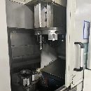 出售:台湾油机KV200E C数式立控车铣中心，其中一台Z轴加高，转旋.