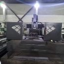 海天2516龙门加工中心海天2516龙门加工中心，BT50齿轮.